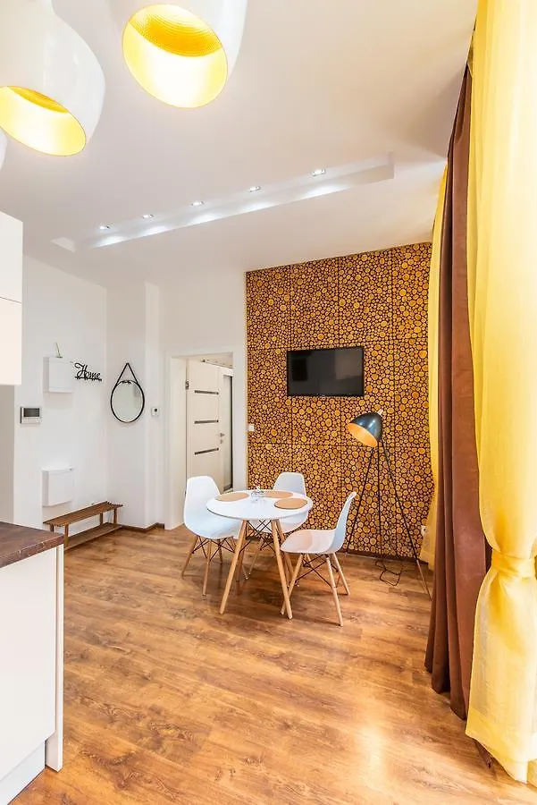 Apartment City Lights Rakowicka 6 Krakow